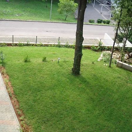 Viktorija Apartman Omisalj